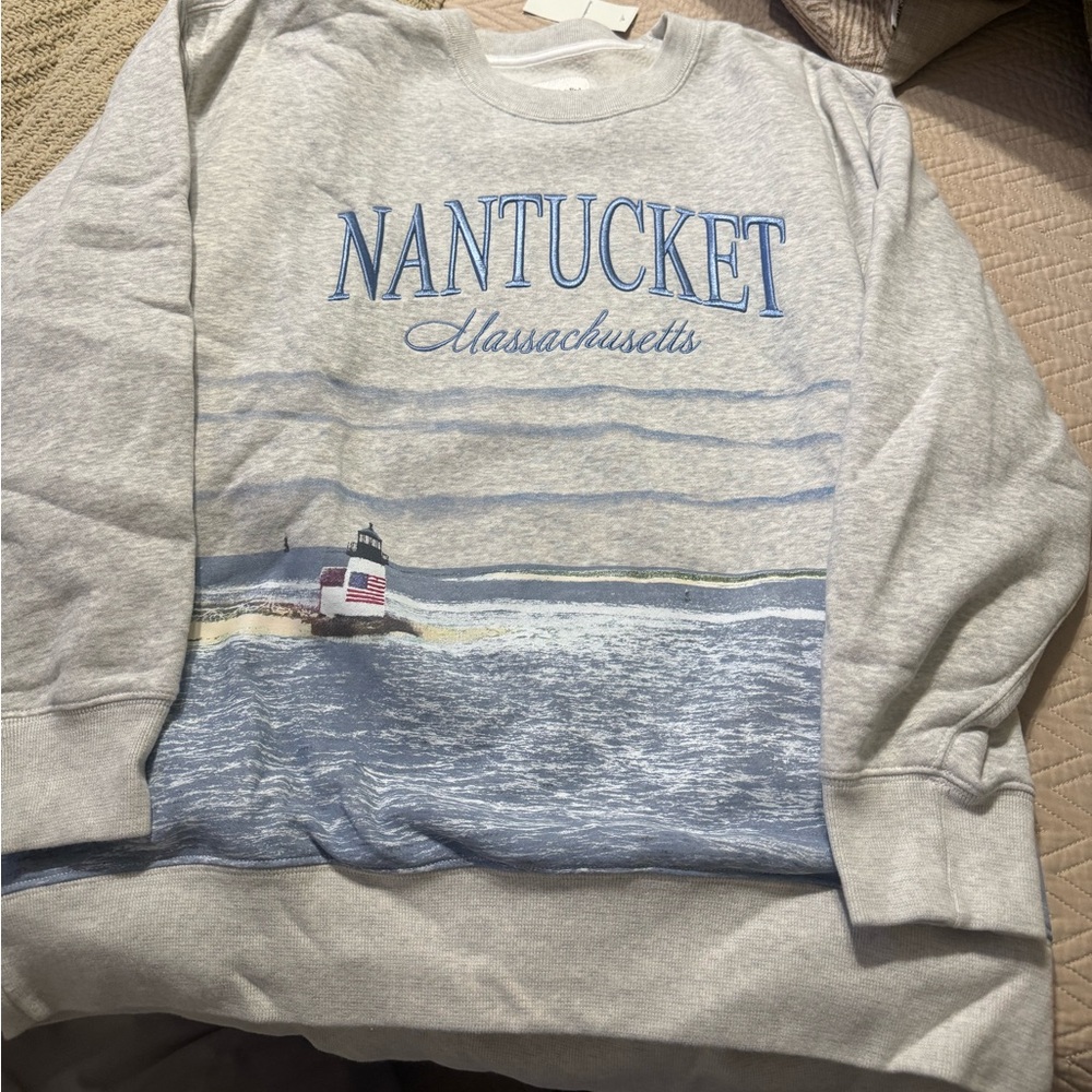 Abercrombie & Fitch East Coast Vintage Nantucket Mass Sweatshirt - Picture 4 of 10